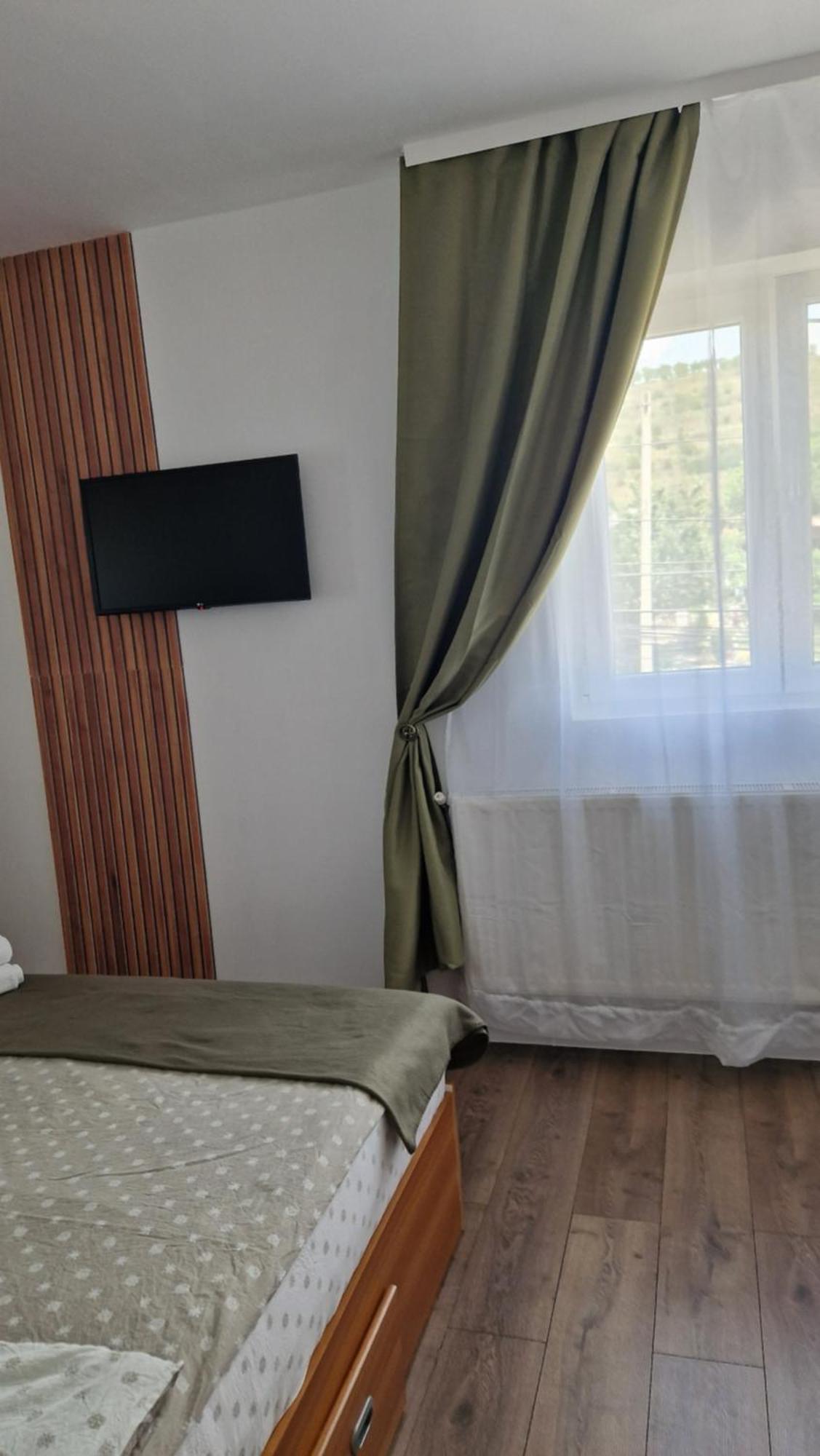 Huesca House Ξενοδοχείο Τούρντα Εξωτερικό φωτογραφία